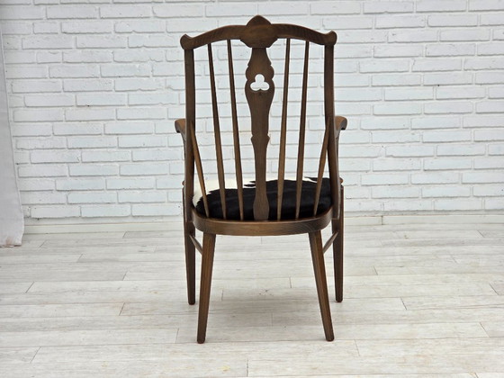 Image 1 of Deense fauteuil met hoge rugleuning, opnieuw bekleed, meubels koeienhuid, eiken.