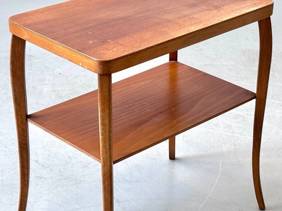 Image 1 of Table d'appoint en bois avec compartiment de rangement, années 1950