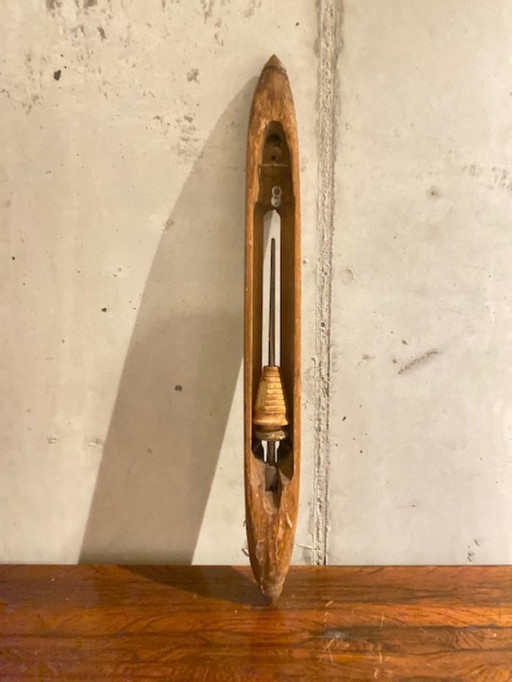 Antica barca da tessitura in legno – strumento tessile ca. 1900