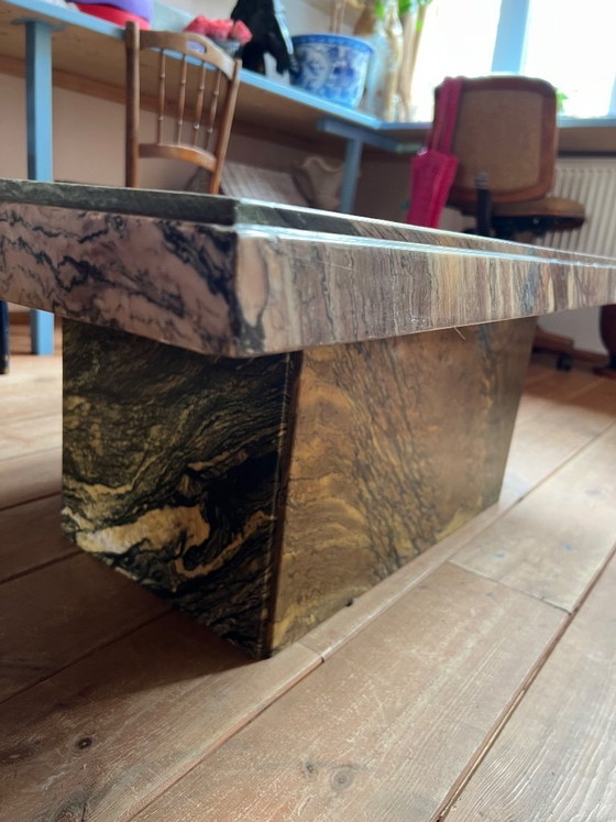Image 1 of Exclusive vintage coffee table in Cipollino Ondulato Marble