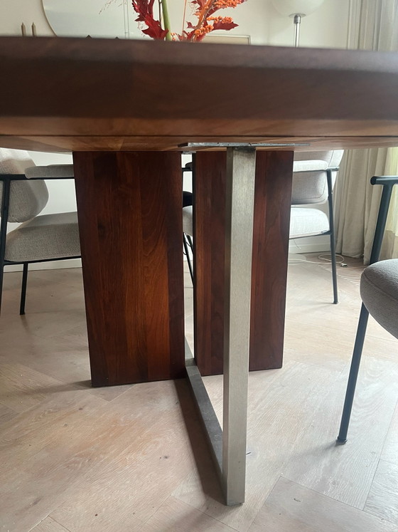 Mesa de comedor de nogal, table 4 you, Mesas de comedor, Madera, Marrón (foto 3 de 5)