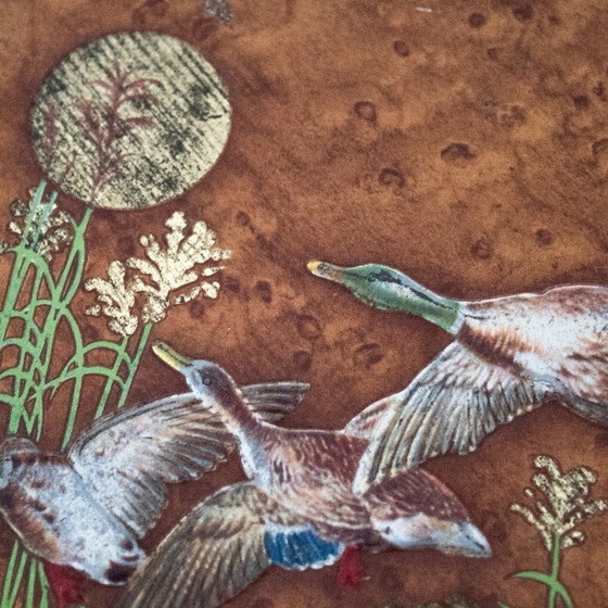 Boîte à biscuits ronde vintage de style asiatique : Canards sauvages en vol – Objets déco, Metal (photo 5 of 7)