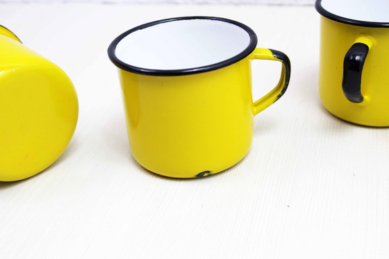 Image 1 of Juego de 5 tazas de metal esmaltado