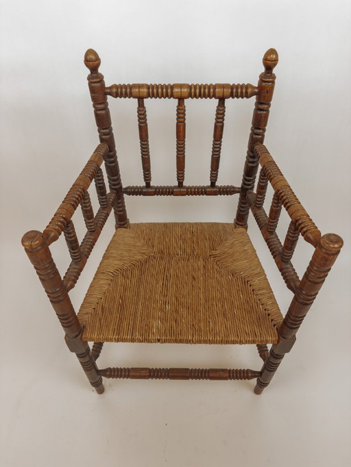 Antique Bobbin chair with armrests