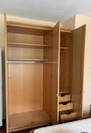Armario de dormitorio de roble