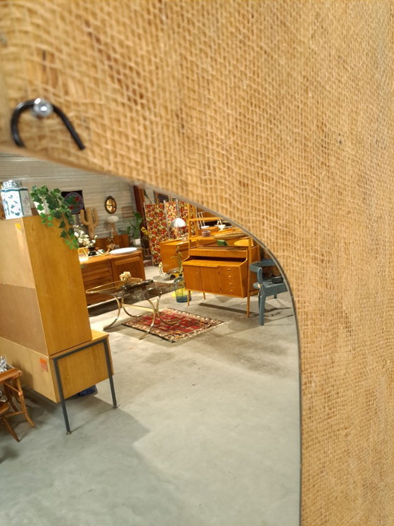 Image 1 of Spiegel met gele kunststof details