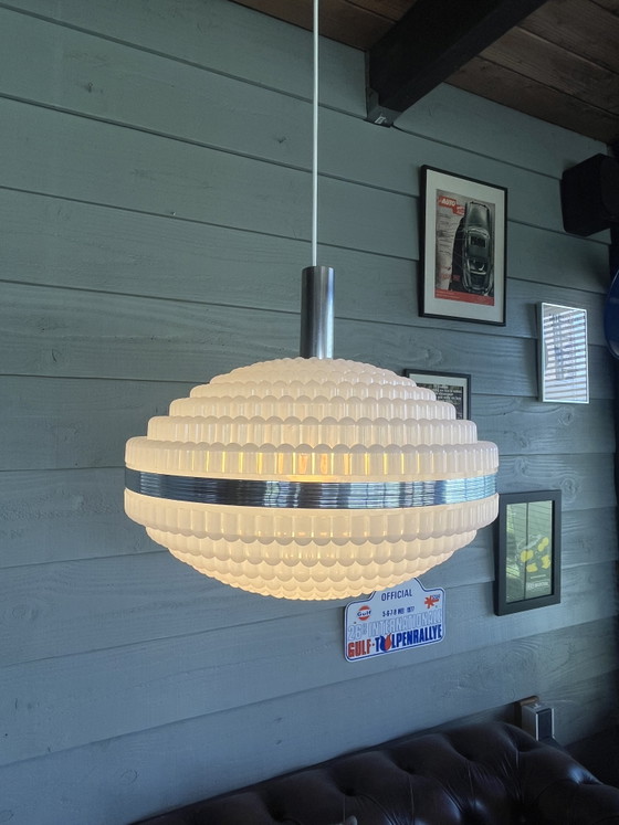 Image 1 of Lampada a sospensione Bubble vintage di grandi dimensioni dell'era spaziale Erco Leuchten,