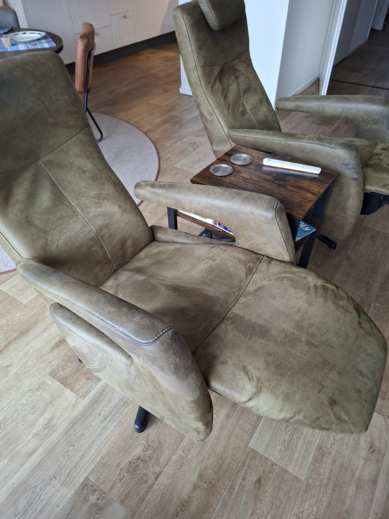 Image 1 of 1 Relaxsessel, grüner Stoff