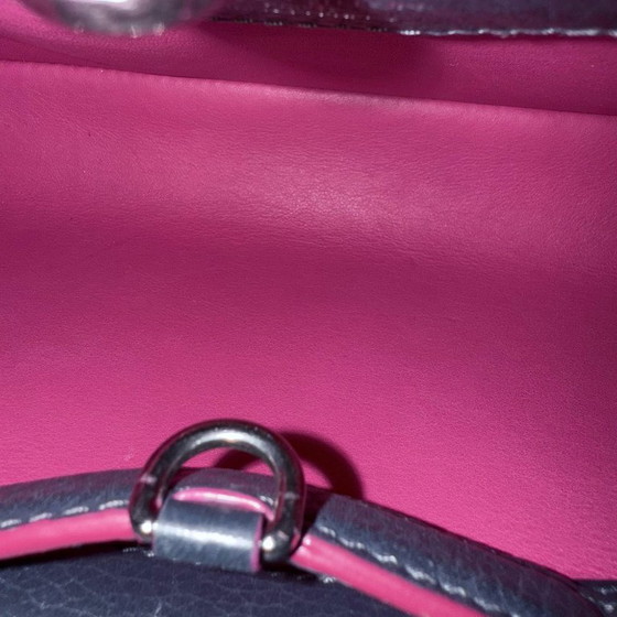 Image 1 of LOUIS VUITTON CAPUCINES BB - TAURILLON KALFSLEER MET NERF, MARINE ROGUE, MARINEBLAUW