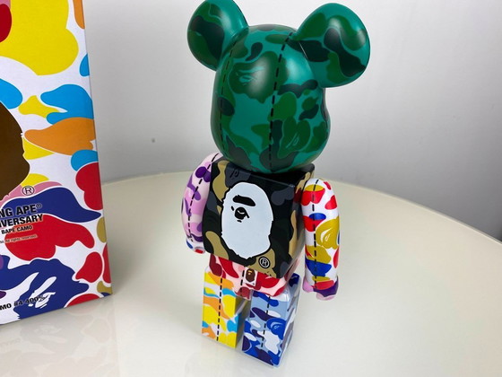 Image 1 of Bearbrick BAPE A BATHING APE 28. Jubiläum 04 CAMO #4 400% MEDICOM Toys
