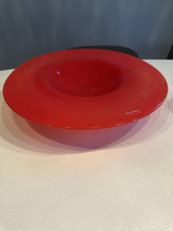 Image 1 of Bol de diseño de cristal rojo Henry Dean