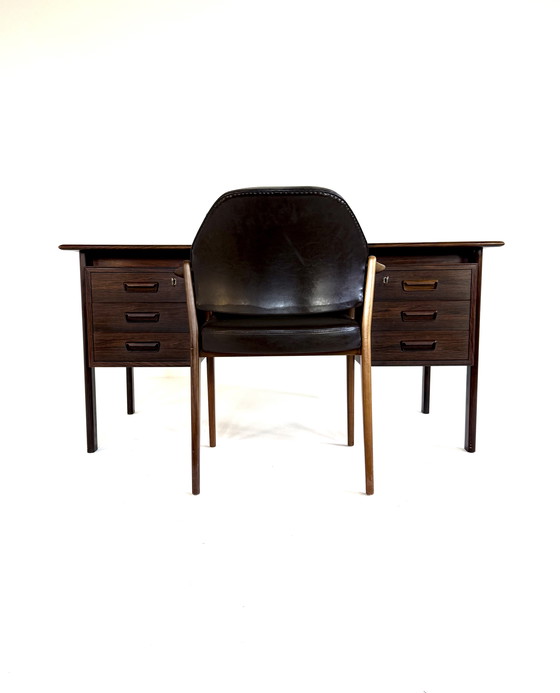 Image 1 of Scrivania danese indipendente vintage in palissandro, Willy Sigh '60