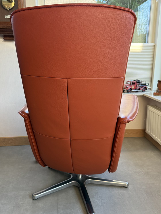 Image 1 of 2 stuks draai relaxfauteuils in leder arancione