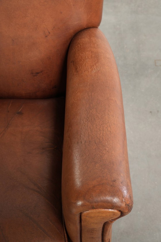 Stoere Vintage Schapenleren Armchair Met Een Mooie Cognac Kleur En Een Comfortabele Zit – Fauteuils, Leather (photo 8 of 13)