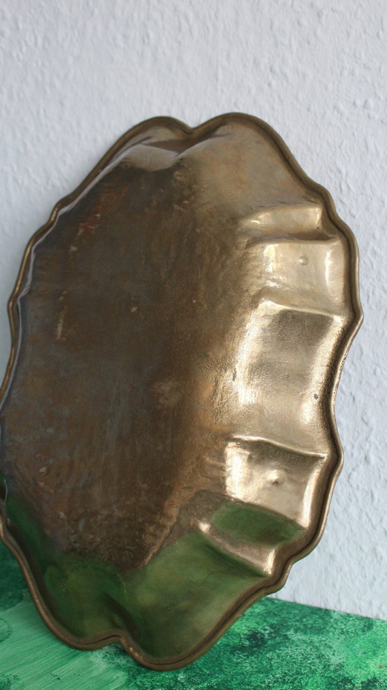 Image 1 of Frutero antiguo de hierro fundido con baño de latón, circa 1900, grande, muy pesado.