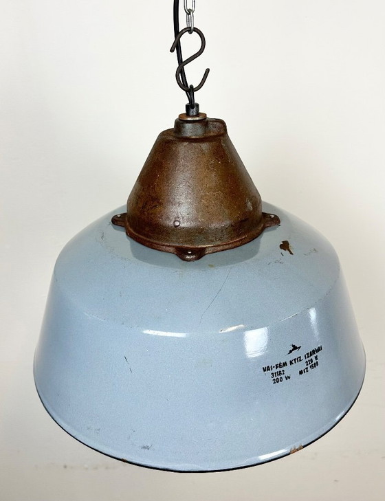 Image 1 of Lampada a sospensione in ghisa e smalto grigio industriale, anni '60