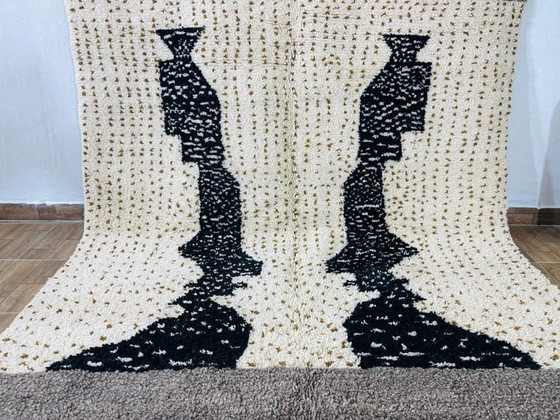 Image 1 of High-quality, traditional, handcrafted Beni Ouraine Berber rug, size 3/4 m