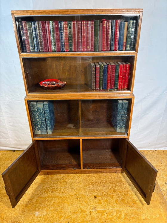 Vintage Minty of Oxford Sectional Stacking Bookcase | 1950s–1960s | Oak | British Mid-Century Design – Wood (photo 3 of 10)