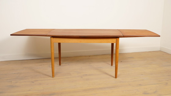 Image 1 of Vintage dining table | Extendable | Teak | Boat model