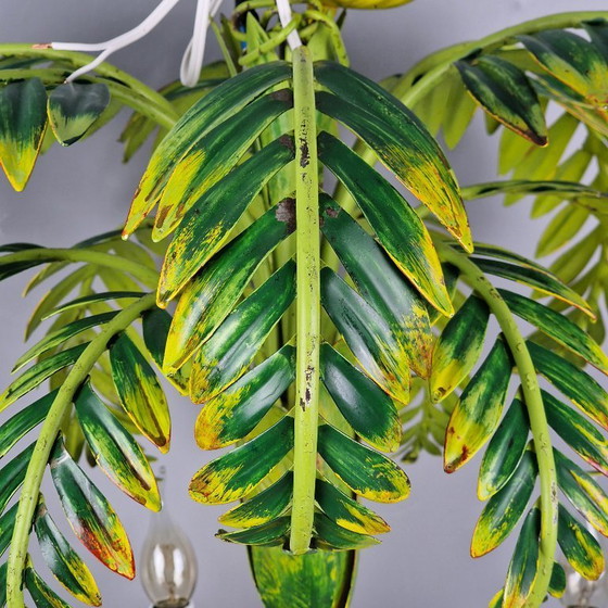 Image 1 of Vintage kroonluchter in palmboomstijl – faux bamboe, metaal, 5 armen – tropisch Hollywood Regency design