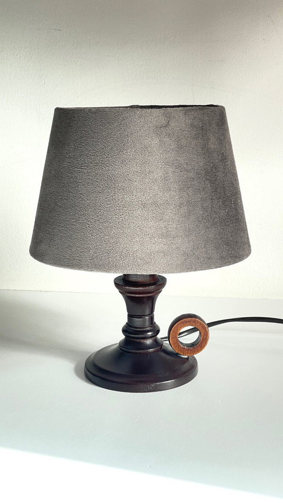 Image 1 of Lampada a candela in legno d'epoca