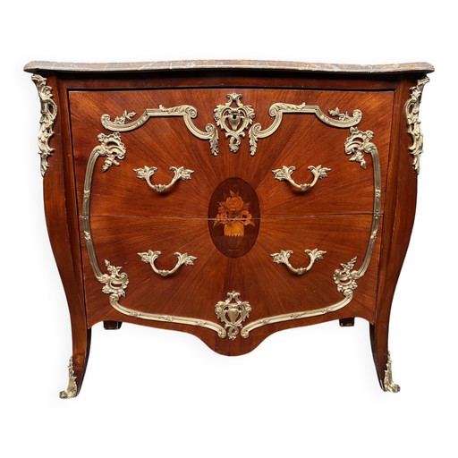 Commode in Lodewijk XV-stijl. Marqueterie, verguld bronzen decoratie. – ladekasten, Wood