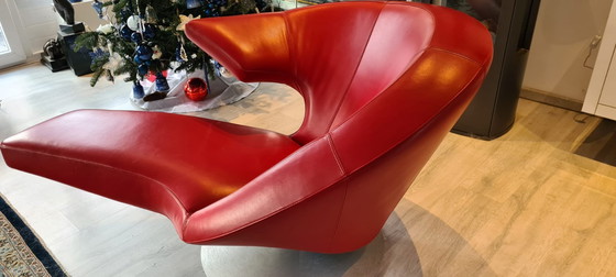 Image 1 of Leolux Parabolica swivel armchair in red leather