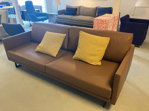 Nieuwe Italiaanse Designbank