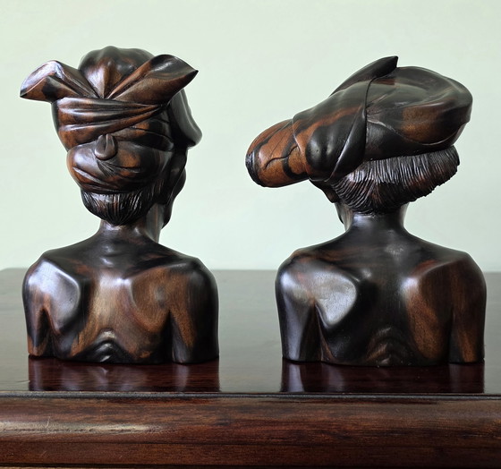 Image 1 of Busti balinesi in legno di metà secolo – set di 2