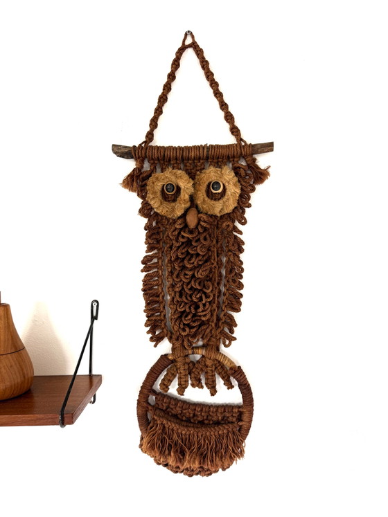 Vintage macramé owl wall hanging, 1970s – Wall decoration, Wood, Textile (photo 4 of 7)