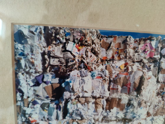 Image 1 of Kees Zwart (La Haya, 1929) — Fardos de papel usado, 1987