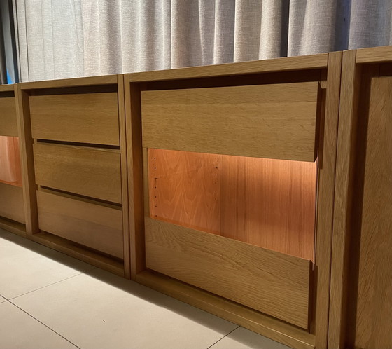 Image 1 of Buffet modulaire en chêne avec éclairage intégré