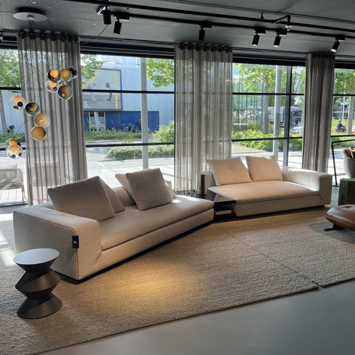 Minotti Riley sofa