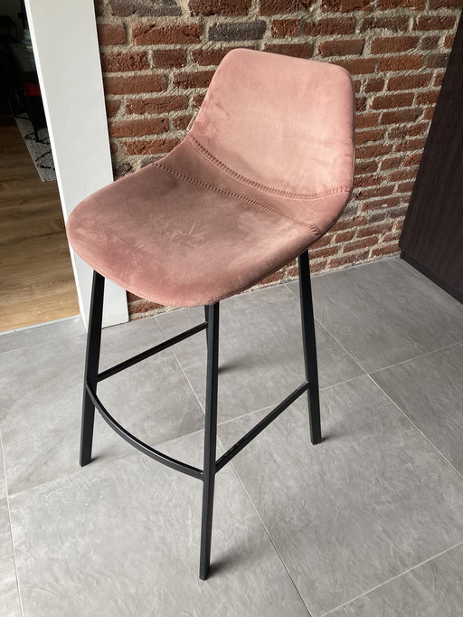 Dutchbone Franky Samt rosa Barhocker, hoch