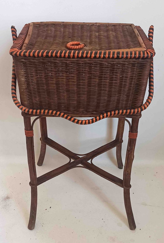 Image 1 of Rieten arbeider jaren 50 Hoogte 72,5 cm