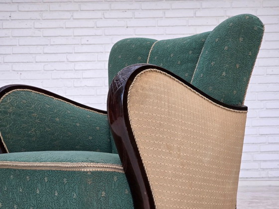 Image 1 of Deense fauteuil uit de jaren 60, bekleed met groene en beige meubelwol.