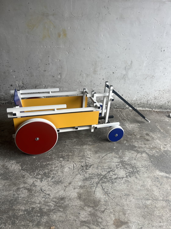 Image 1 of Rietveld-style handcart, 1923 Design