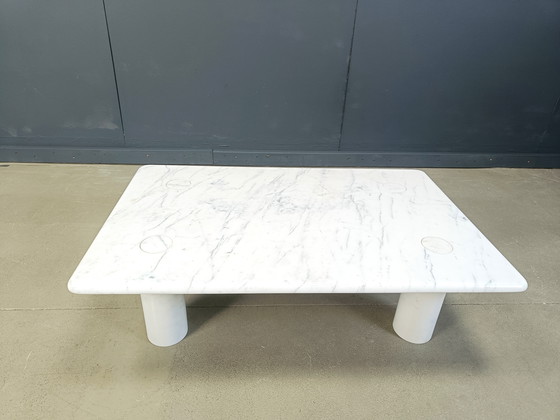 Image 1 of Table basse en marbre de Carrare Angelo Mangiarotti pour Up&Up, Italie
