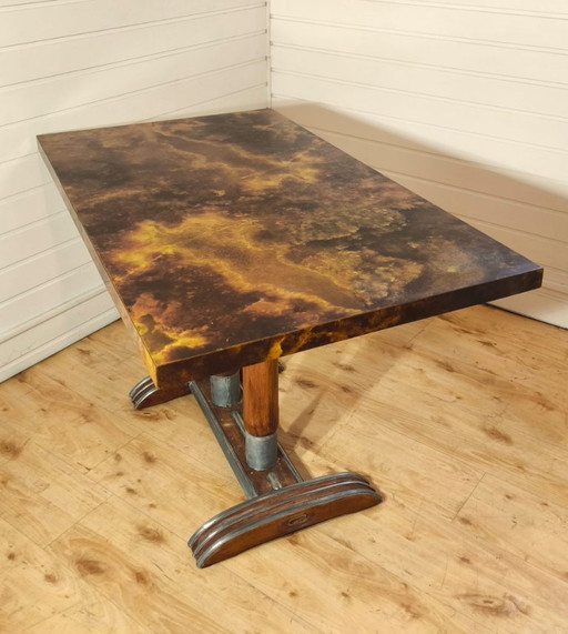 Bistro table