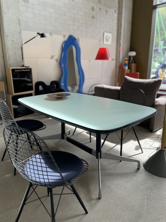 Eames Segmented Table Vitra Herman Miller License – Dining tables, Cast Iron, Mdf (photo 6 of 10)
