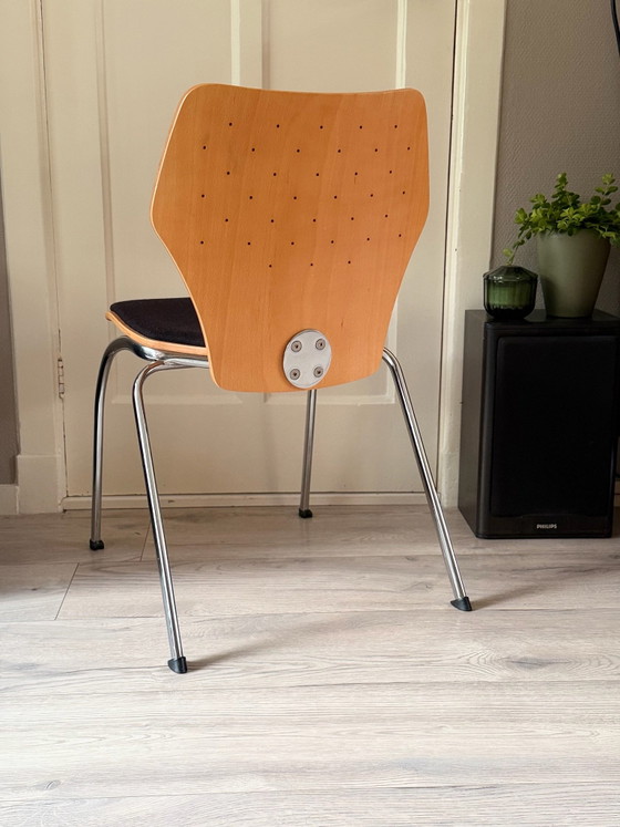 Characterful Scandi-retro chair, Conference chairs, Wood, Beige (photo 3 of 5)
