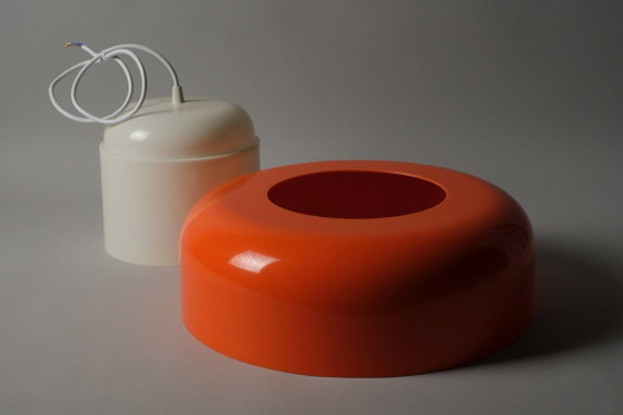 Fagerhults Belysning Suspension, Acrylique Orange et Blanc, Design Space Age des années 1960, Suède. (photo 9 of 11)