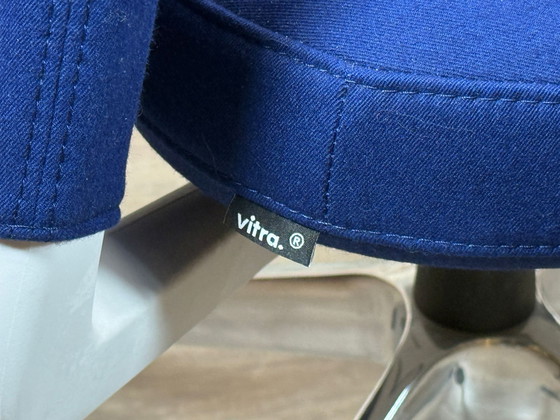 Image 1 of Vitra ID Trim Konferenz