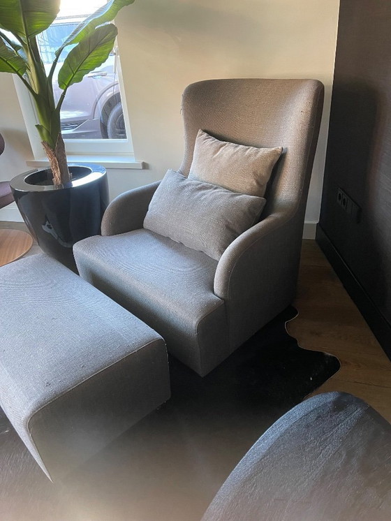 Image 1 of Meridiani Liu Kuoio armchair with Ottoman