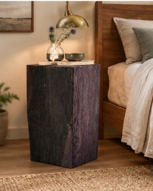 Wabi-Sabi Sculptural Oak Pedestal / Side Table – Solid Reclaimed Wood (35 cm)