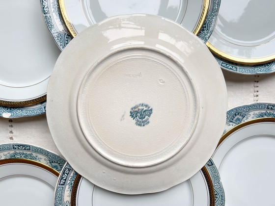Image 1 of 7 piatti in pietra di ferro blu Onnaing + 7 piccoli piatti in porcellana di Limoges spaiati