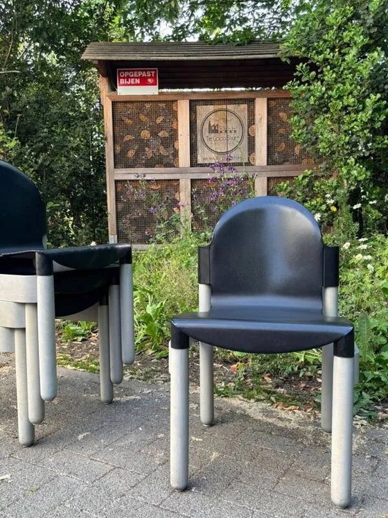 Thonet Flex Stapelstühle in Grey Wash, Designklassiker von Gerd Lange, Esszimmerstühle, Holz, Grau, Retro (Foto 2 von 16)