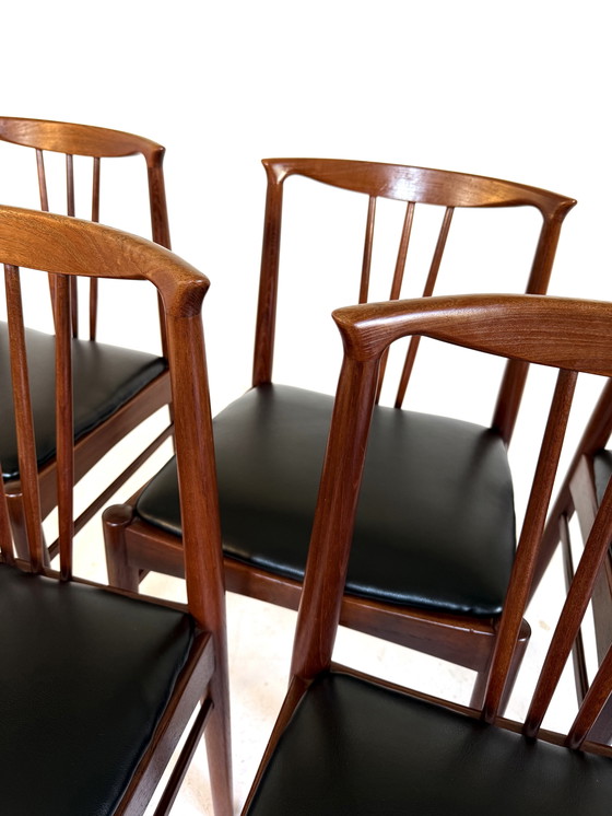 Image 1 of Ensemble de 6 chaises de salle à manger danoises vintage des années 60
