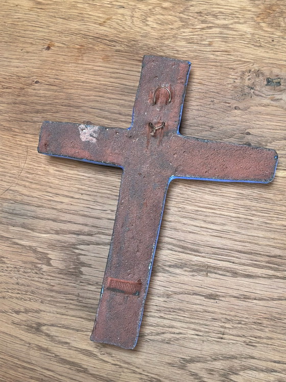 Image 1 of Cruz de pared de cerámica esmaltada en azul cobalto