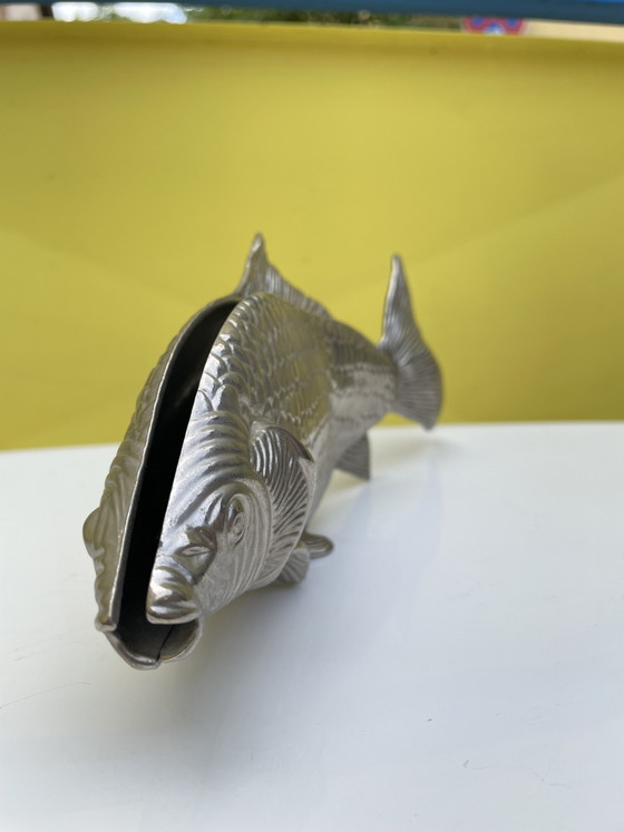 Image 1 of Fish/Carp Napkin Holder “Modelo Depositato”. (Italian design patent)